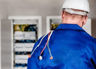 Escola de Eletricistas Neoenergia: Como Funciona e Quem Pode Participar